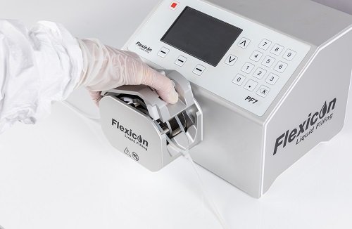 Envasadora peristáltica PF7 para bancada